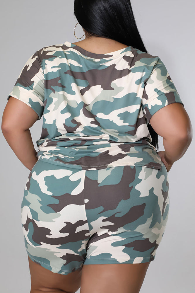 Plus Size All Over Print Camo Lace Up Two Pieces Short Sets