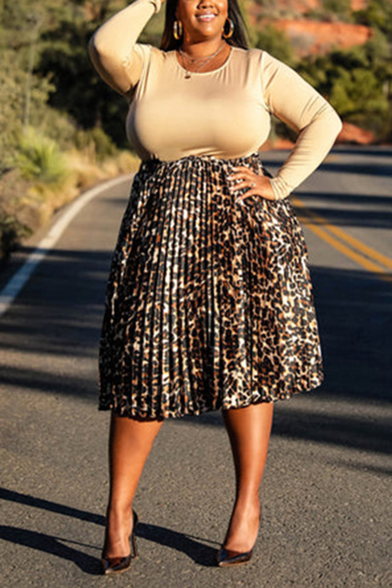 Plus Size Casual Leopard Print Pleated High Waist Midi Skirt