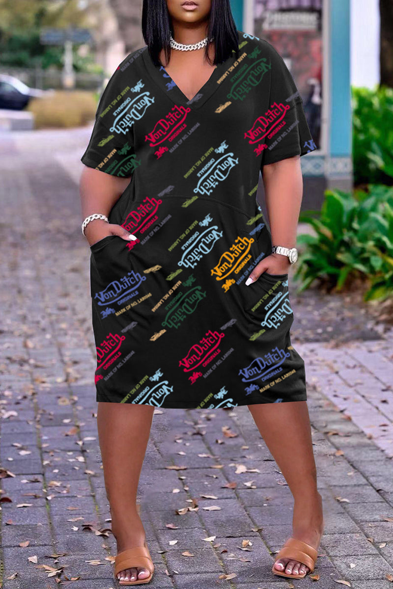 Plus Size Casual All Over Print V Neck Short Sleeve Midi Dress