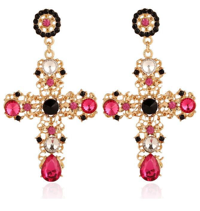 Cross Pattern Rhinestone Earring (One Piece)